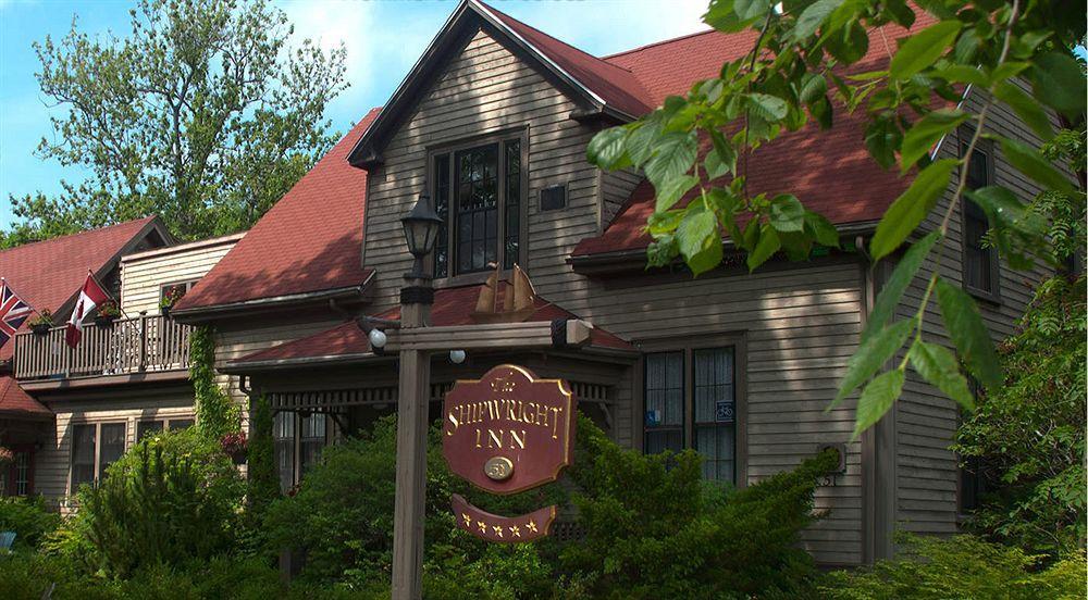 Shipwright Inn Шарлоттаун Экстерьер фото