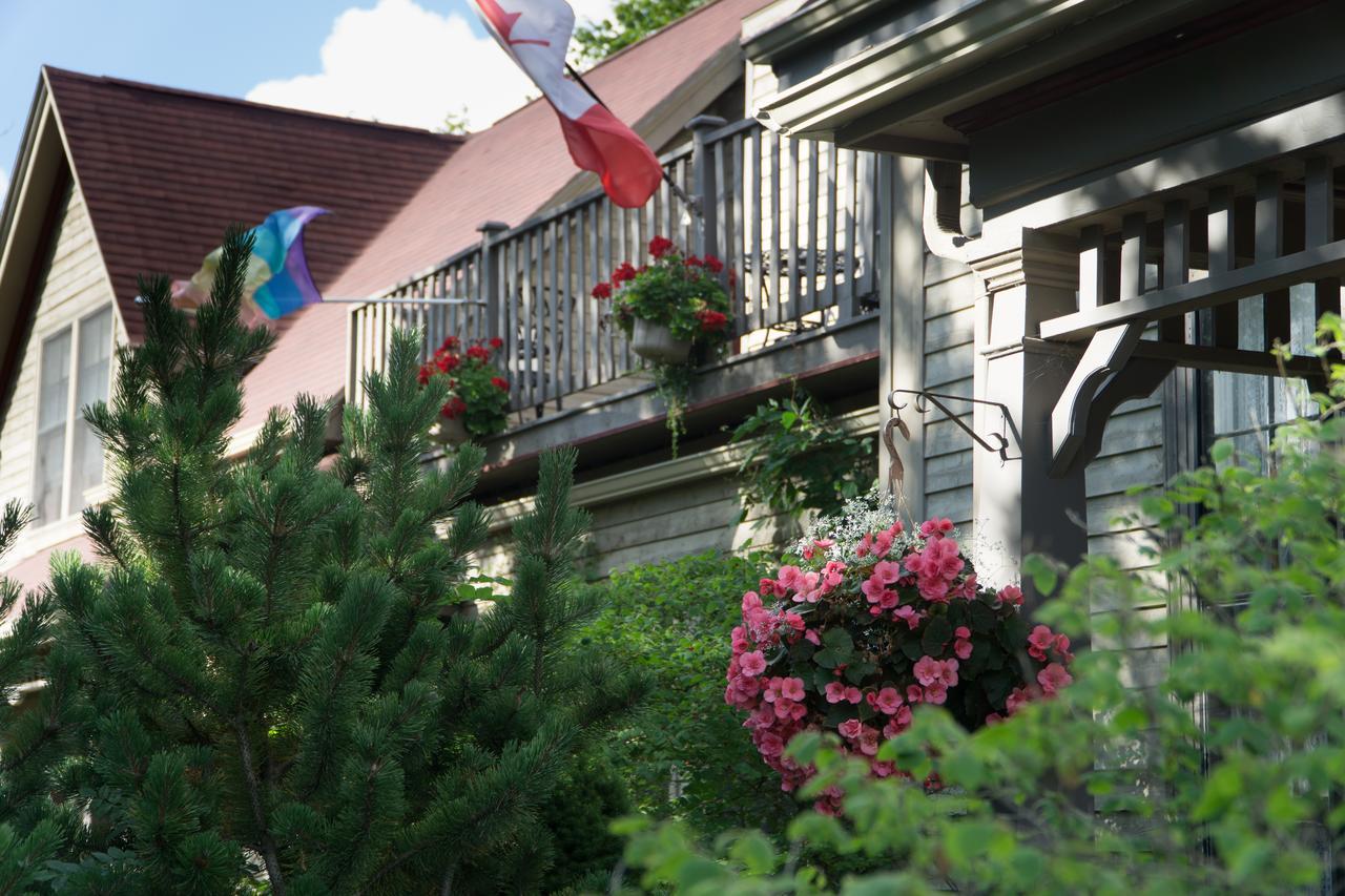 Shipwright Inn Шарлоттаун Экстерьер фото