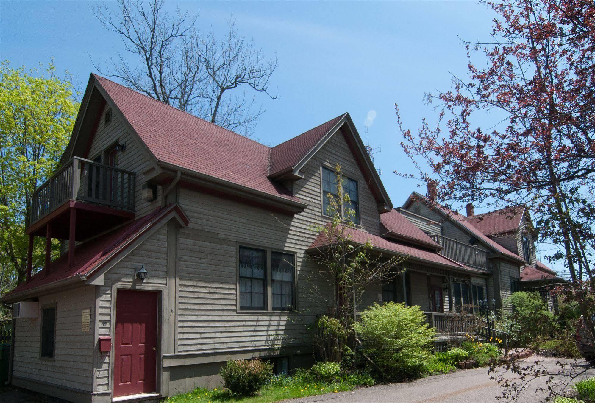 Shipwright Inn Шарлоттаун Экстерьер фото